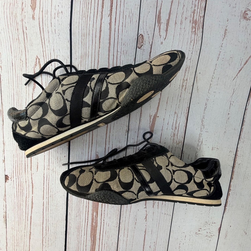 Coach Katelyn Signature C Monogram Black Grey Suede Patent Sneakers 11M Q697/Q7